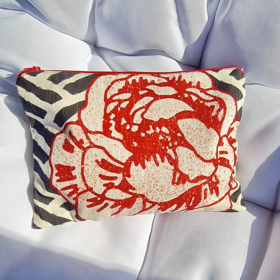 Pochette Graphique Fleur Rouge